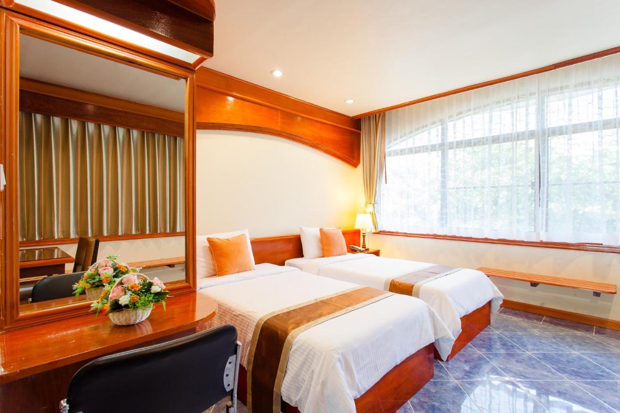 Id Residences Phuket Екстериор снимка