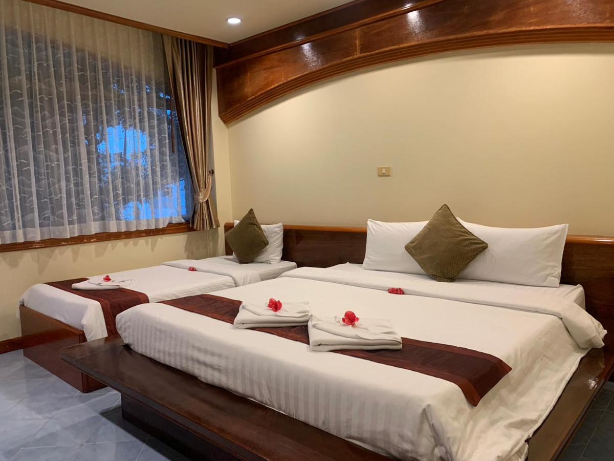 Id Residences Phuket Екстериор снимка