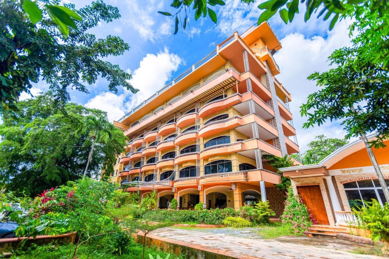 Id Residences Phuket Екстериор снимка